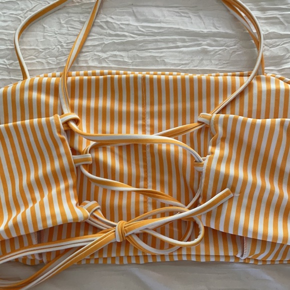 Adorable striped bikini by Shein ☀️ - Picture 4 of 6